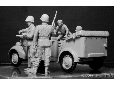 Sd. Kfz. 1 Type 170 VK + amerykańscy spadachroniarze i cywile - zdjęcie 21