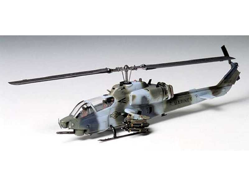 Bell AH-1W Super Cobra - zdjęcie 1 Bell AH-1W Super Cobra - zdjęcie 1