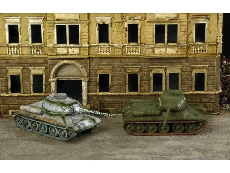 T-34/85 - 2 modele do szybkiego złożenia - zdjęcie 1