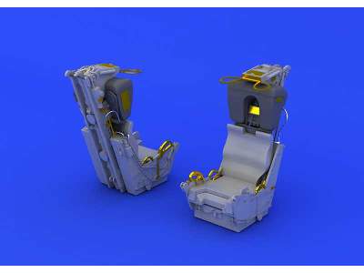 F-4B ejection seats late 1/48 - Academy Minicraft - zdjęcie 8