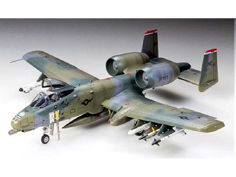 A-10 Thunderbolt II - zdjęcie 1 A-10 Thunderbolt II - zdjęcie 1