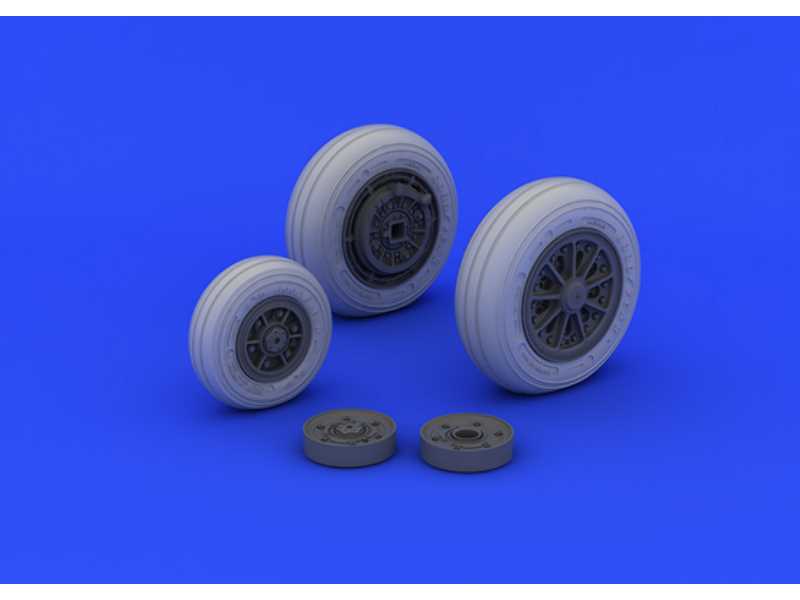F-104 undercarriage wheels late 1/32 - Italeri - zdjęcie 1 F-104 undercarriage wheels late 1/32 - Italeri - zdjęcie 1