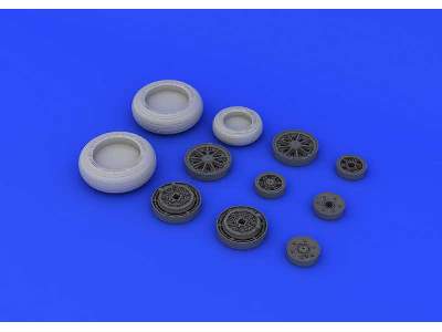 F-104 undercarriage wheels late 1/32 - Italeri - zdjęcie 4