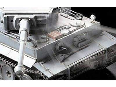 Czołg Tygrys I (wczesna produkcja) - pełna opcja - zdjęcie 9