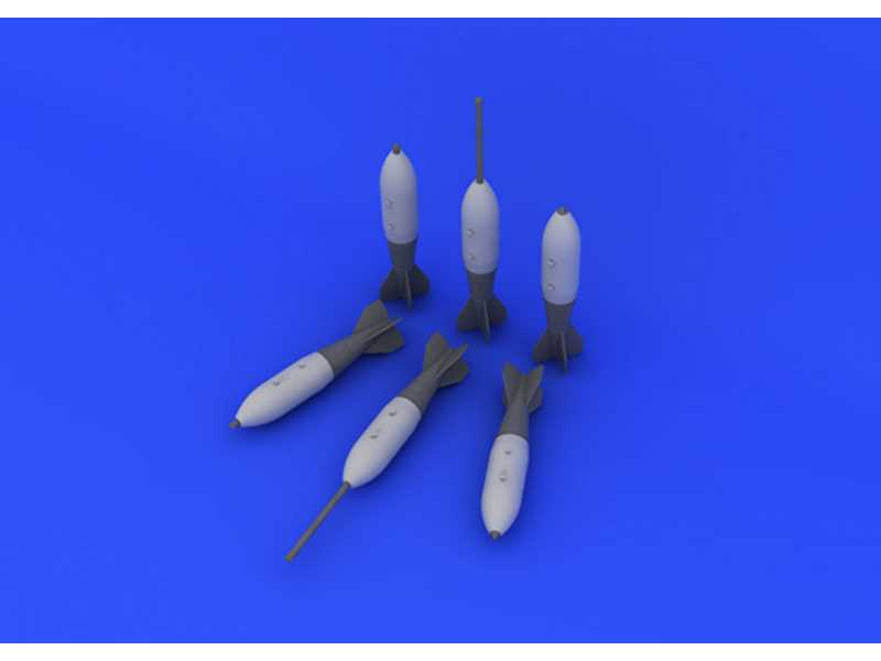 M 117 bomb early 1/48 - zdjęcie 1 M 117 bomb early 1/48 - zdjęcie 1