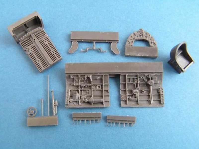 Macchi MC.200 Saetta - Italeri - zdjęcie 1 Macchi MC.200 Saetta - Italeri - zdjęcie 1