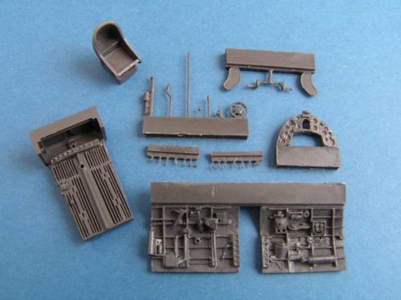Macchi MC.200 Saetta early - Italeri - zdjęcie 1 Macchi MC.200 Saetta early - Italeri - zdjęcie 1