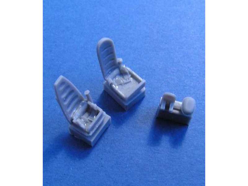 F3D Skyknight pilot + operator - zdjęcie 1 F3D Skyknight pilot + operator - zdjęcie 1