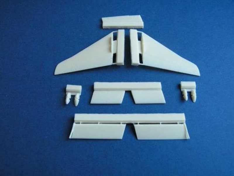 Upgrade set Harrier/Sea Harrier control surfaces for kit Airfix - zdjęcie 1 Upgrade set Harrier/Sea Harrier control surfaces for kit Airfix - zdjęcie 1