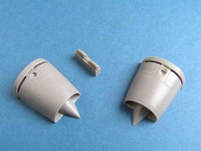 Mirage F-1C Starboard intake for Italeri - zdjęcie 1