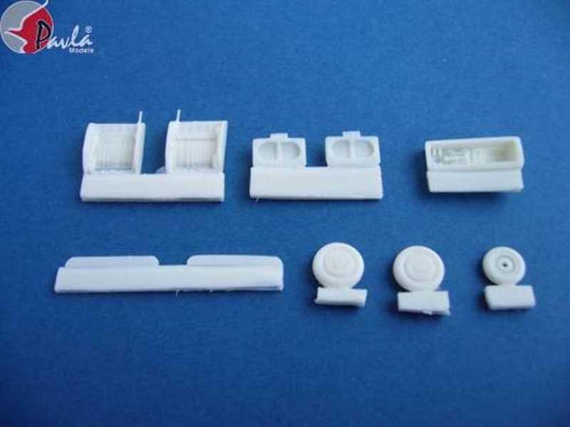 Wheel and well for MiG-21F, F-13 - zdjęcie 1 Wheel and well for MiG-21F, F-13 - zdjęcie 1