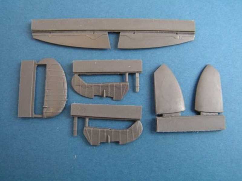 Spitfire Mk. IX control surfaces early for Airfix - zdjęcie 1