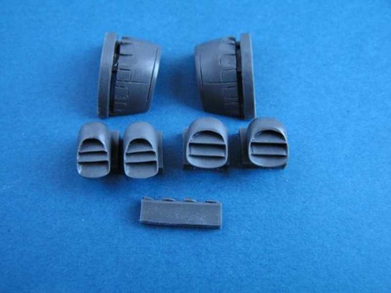 Sea Harrier FSR.1 Starboard intake and exhaust nozzle 100 for Ai - zdjęcie 1 Sea Harrier FSR.1 Starboard intake and exhaust nozzle 100 for Ai - zdjęcie 1