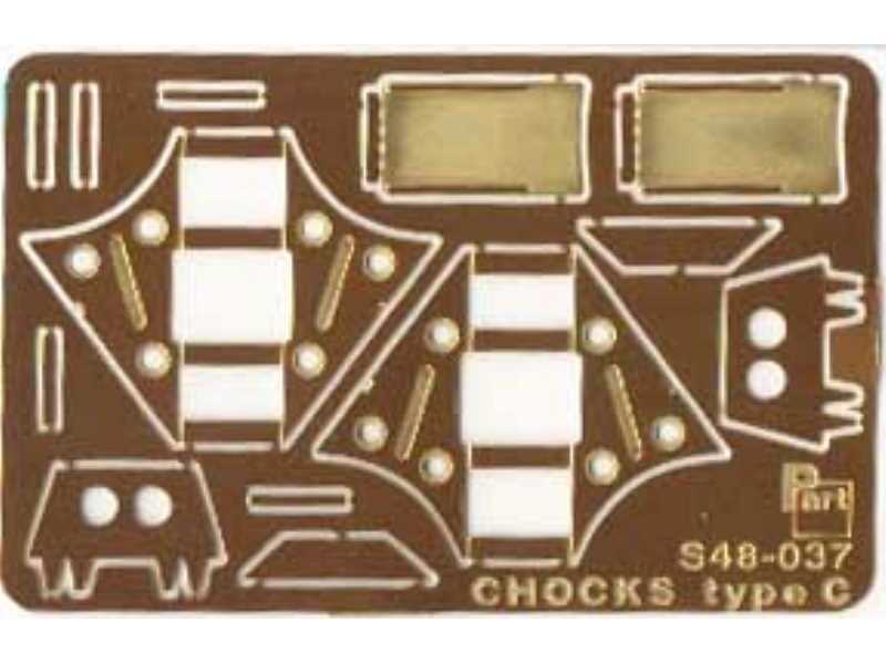 Chocks type C-modern aircraft - zdjęcie 1 Chocks type C-modern aircraft - zdjęcie 1