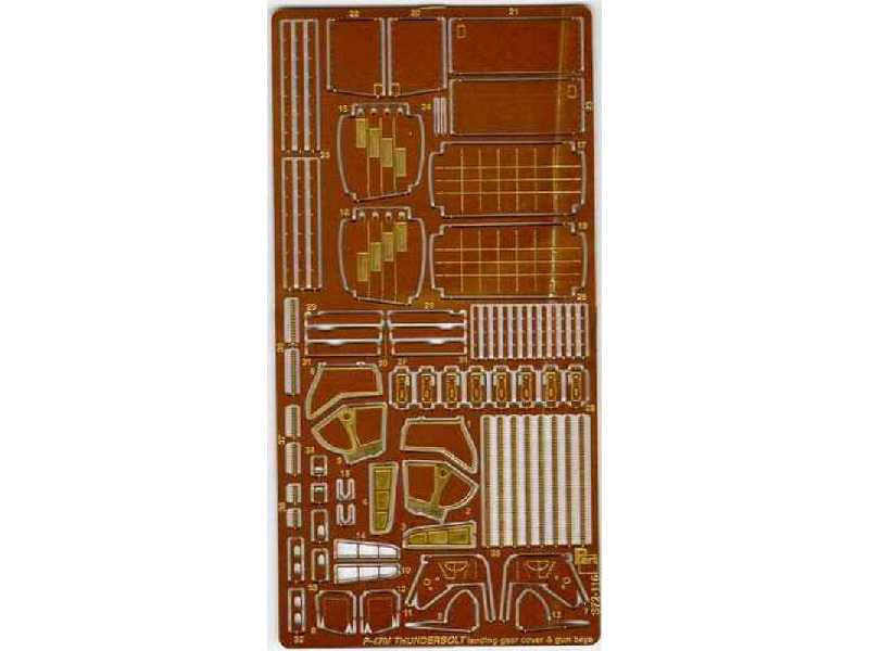 P-47M landing gear cover & gun bays Revell - zdjęcie 1 P-47M landing gear cover & gun bays Revell - zdjęcie 1