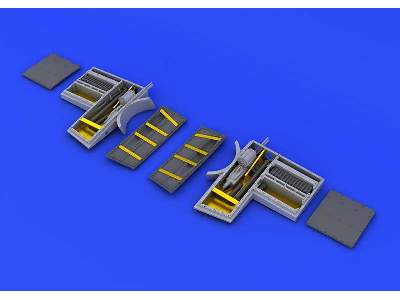 Spitfire Mk. VIII gun bays 1/48 - Eduard - zdjęcie 6