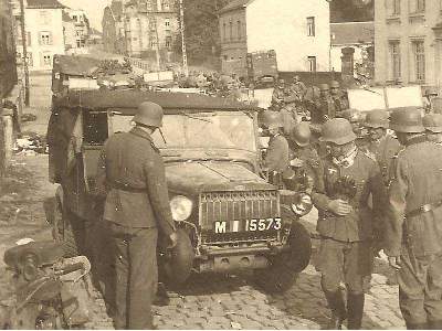 Francuski ciągnik artyleryjski (4x4) V15T - II W.Ś. - zdjęcie 8
