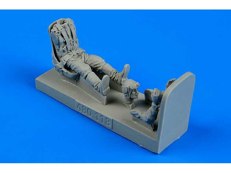 Russian Fighter Pilot WWII with seat for La-5 - zdjęcie 1 Russian Fighter Pilot WWII with seat for La-5 - zdjęcie 1