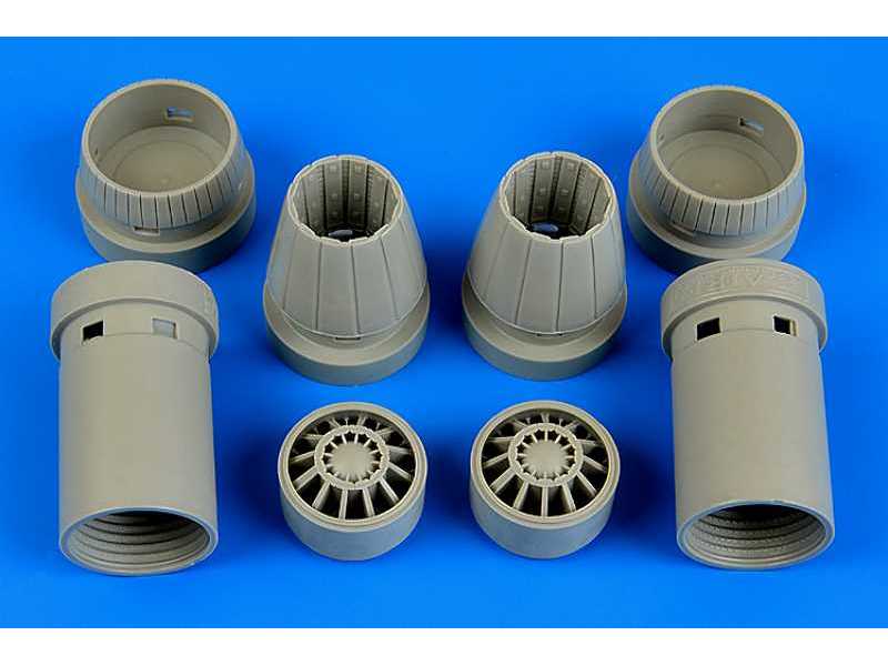 F/A-18E Super Hornet exhaust nozzles - opened - Revell - zdjęcie 1 F/A-18E Super Hornet exhaust nozzles - opened - Revell - zdjęcie 1