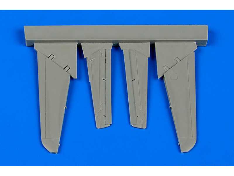 MiG-15 control surfaces - Eduard - zdjęcie 1 MiG-15 control surfaces - Eduard - zdjęcie 1