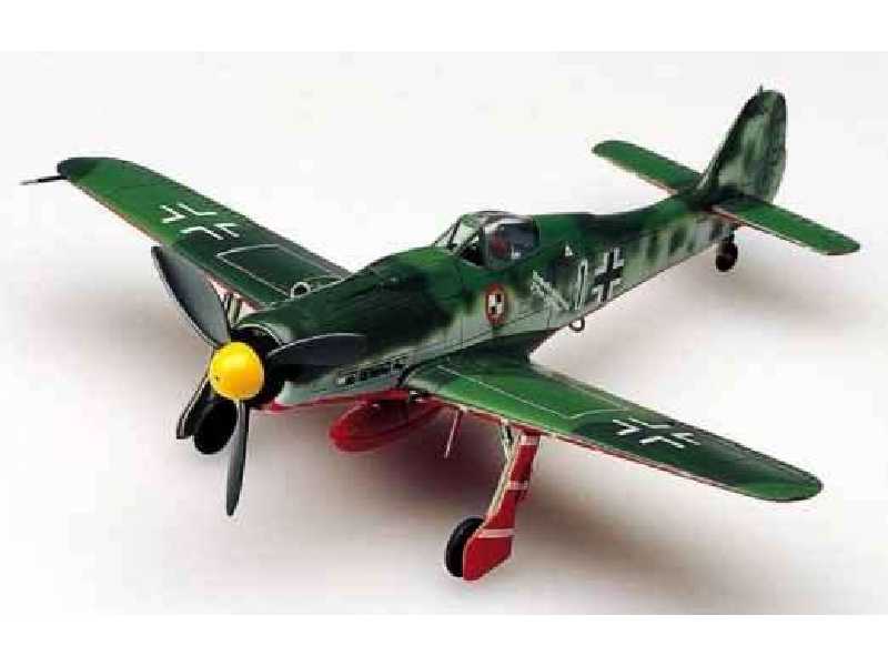 Focke-Wulf FW190D-9 Papagei Staffel - zdjęcie 1 Focke-Wulf FW190D-9 Papagei Staffel - zdjęcie 1