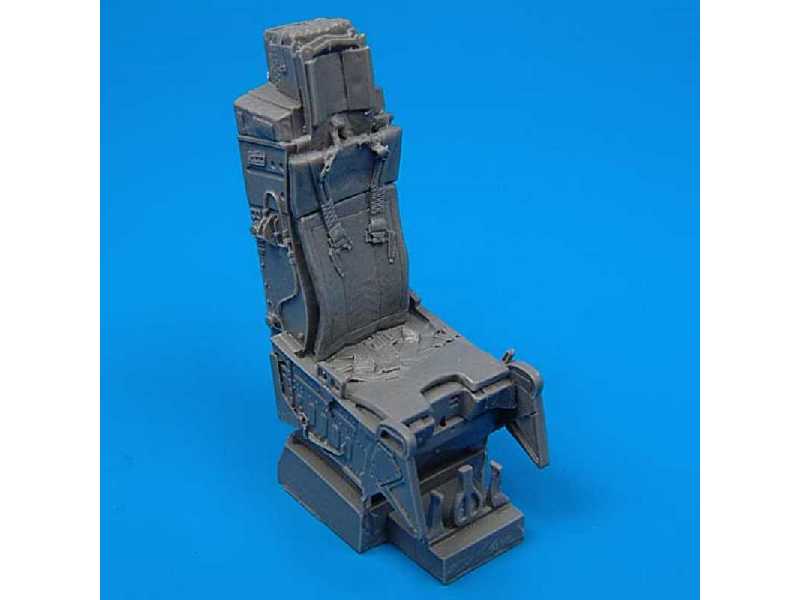 F-117A Nighthawk
Ejection Seat - zdjęcie 1 F-117A Nighthawk
Ejection Seat - zdjęcie 1