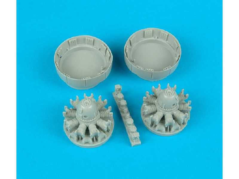 A-26B/C Engines Revell/Monogram - zdjęcie 1 A-26B/C Engines Revell/Monogram - zdjęcie 1