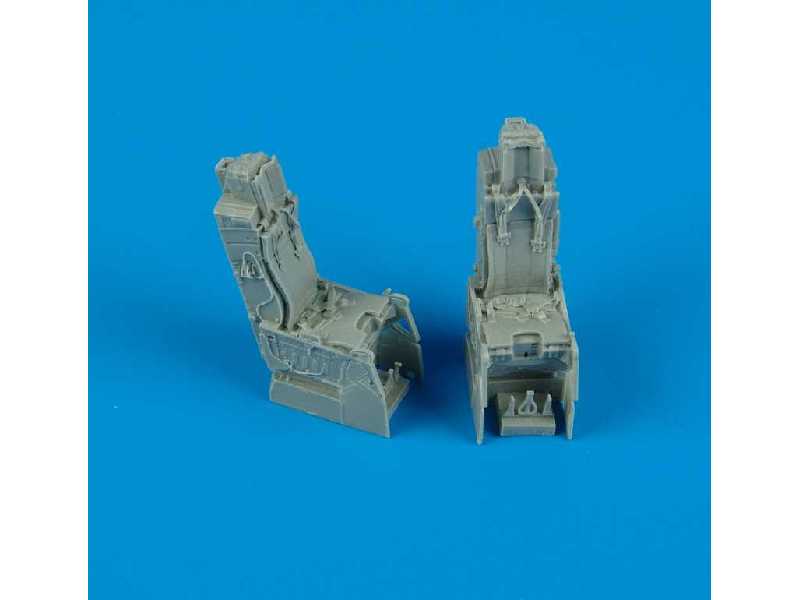 F-15D Eagle Ejection Seats - zdjęcie 1 F-15D Eagle Ejection Seats - zdjęcie 1