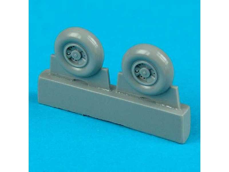 Spitfire F Mk. IX Correct Wheels - zdjęcie 1 Spitfire F Mk. IX Correct Wheels - zdjęcie 1