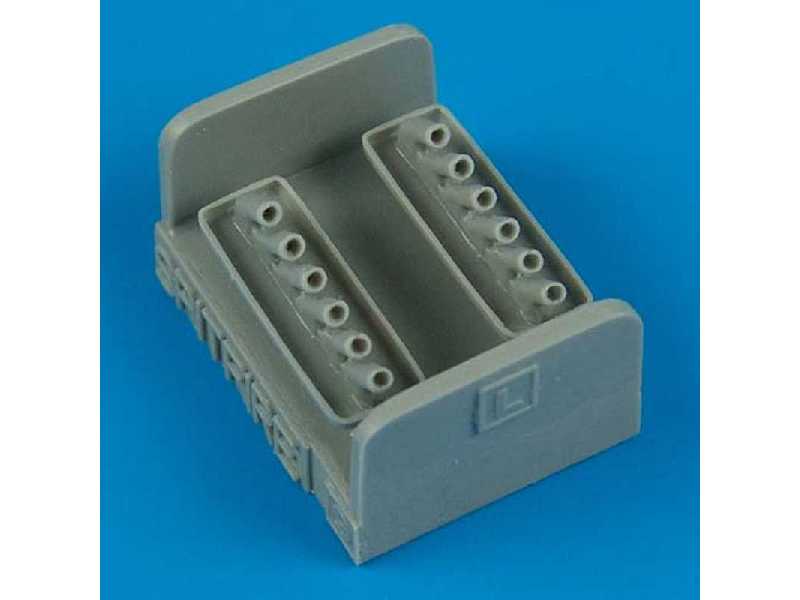 Spitfire Mk. IX Exhausts - Round Italeri - zdjęcie 1 Spitfire Mk. IX Exhausts - Round Italeri - zdjęcie 1