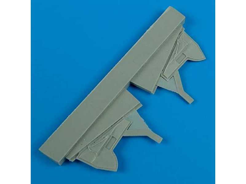 Hurricane Mk. I/Mk. II Undercarriage Covers Hasegawa - zdjęcie 1 Hurricane Mk. I/Mk. II Undercarriage Covers Hasegawa - zdjęcie 1
