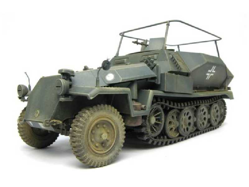 Sd. Kfz. 251/17 Ausf. C Funkwagen (Command Vegicle) - zdjęcie 1