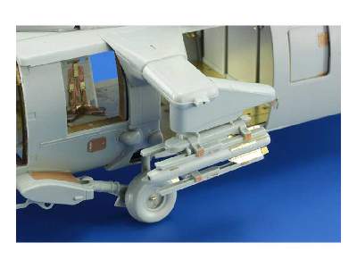 MH-60S exterior 1/35 - Academy Minicraft - zdjęcie 4