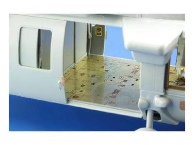 MH-60S interior  1/35 1/35 - Academy Minicraft - zdjęcie 7