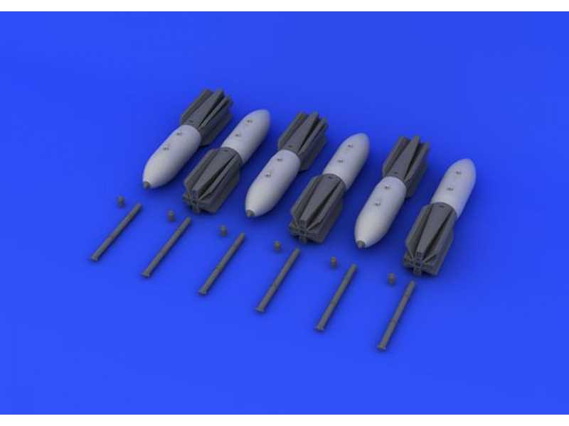 M 117 bomb w/ airbrake 1/48 - zdjęcie 1 M 117 bomb w/ airbrake 1/48 - zdjęcie 1