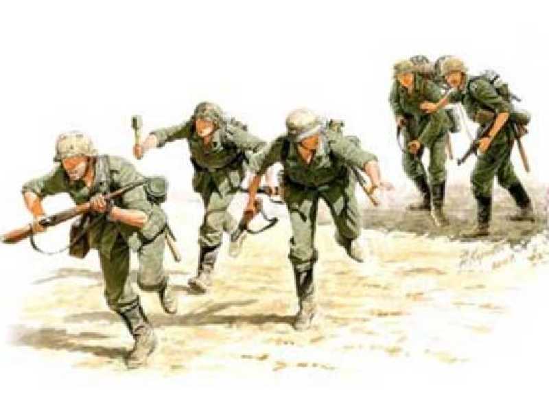 Figurki German Signals Personnel, Stalingrad, Summer 1942 - zdjęcie 1 Figurki German Signals Personnel, Stalingrad, Summer 1942 - zdjęcie 1