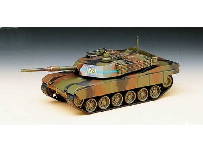 M1A2 Abrams MBT (motorized) - zdjęcie 1 M1A2 Abrams MBT (motorized) - zdjęcie 1